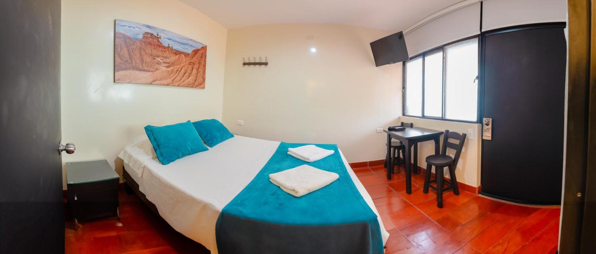 Hotel Villa Paraiso Villavieja Buitenkant foto