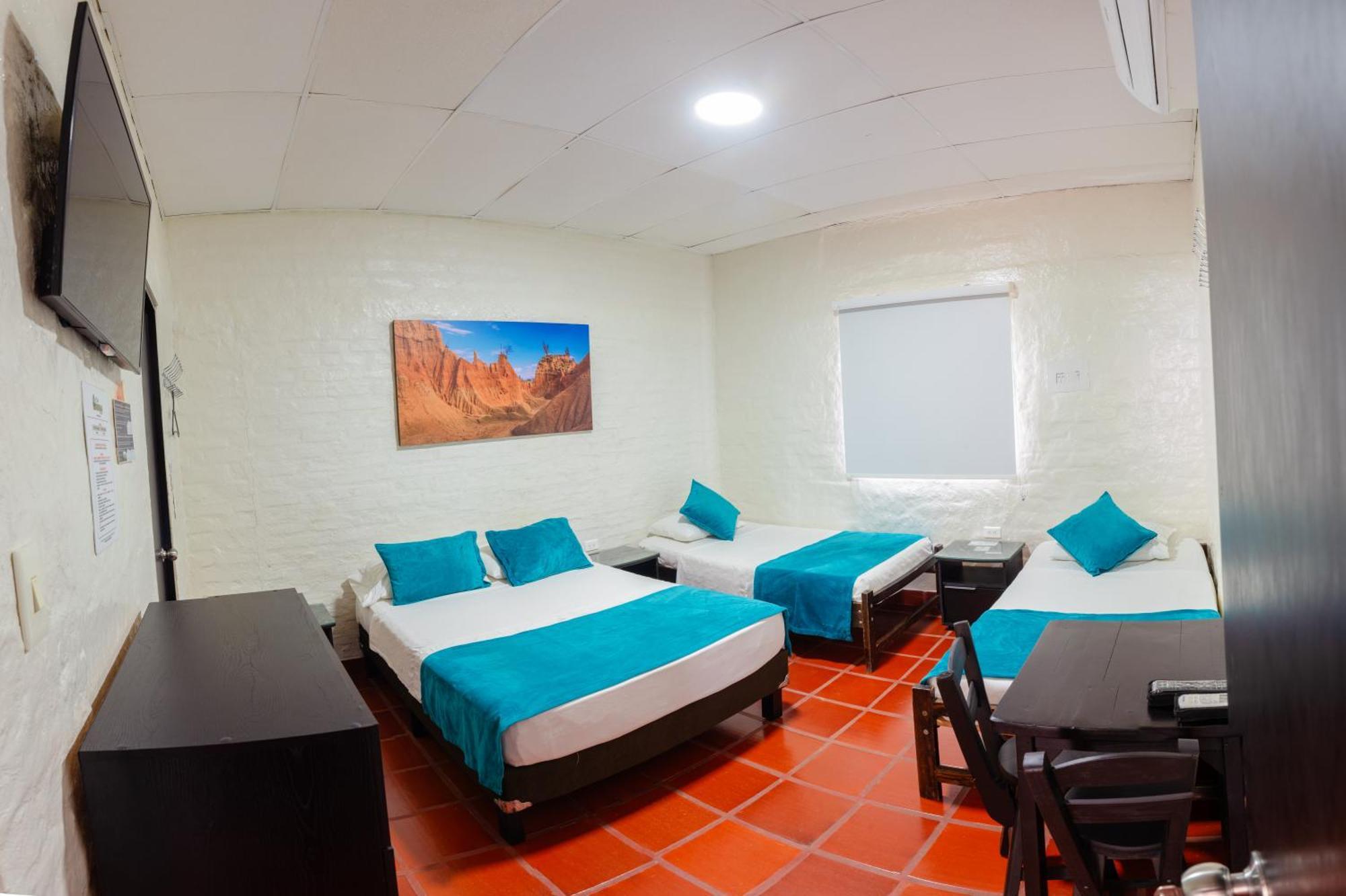 Hotel Villa Paraiso Villavieja Buitenkant foto